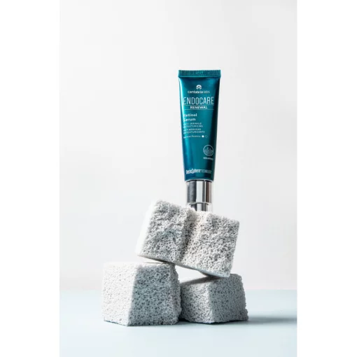 Сироватка ретинолова безводна anti-age дією Cantabria Labs Endocare Renewal Retinol Serum